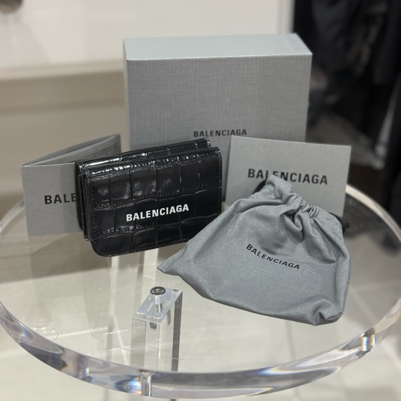 Balenciaga Black Croc-Embossed Card Holder - Picture 1 of 3